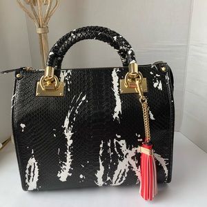 Great Fashion Satchel Bag/Crossbody NWOT